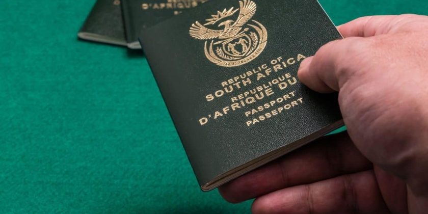 Dual Citizens – Don’t risk losing your South African citizenship!